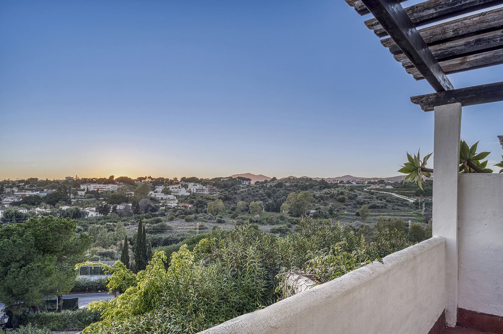 5 slaapkamer Appartement te koop in Marbella met zwembad garage - € 799.000 (Ref: 9535548)