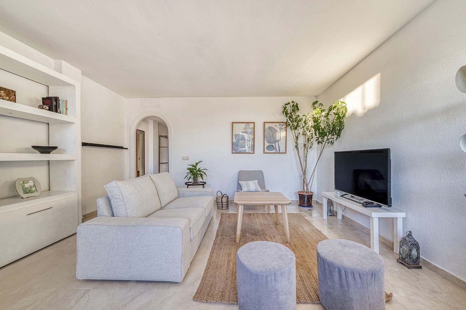 5 bedroom Apartment for sale in Marbella with pool garage - € 799,000 (Ref: 9535548)