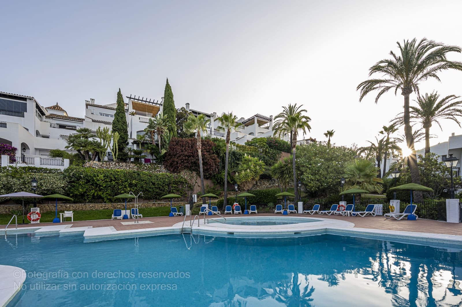 5 bedroom Apartment for sale in Marbella with pool garage - € 799,000 (Ref: 9535548)