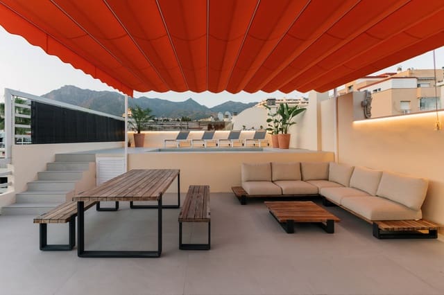3 sovrum Takvåning till salu i Marbella med pool - 1 695 000 € (Ref: 9540830)