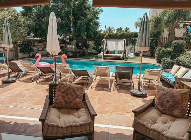 5 chambre Villa/Maison à vendre à Nueva Andalucia, Marbella avec piscine - 1 600 000 € (Ref: 9543095)