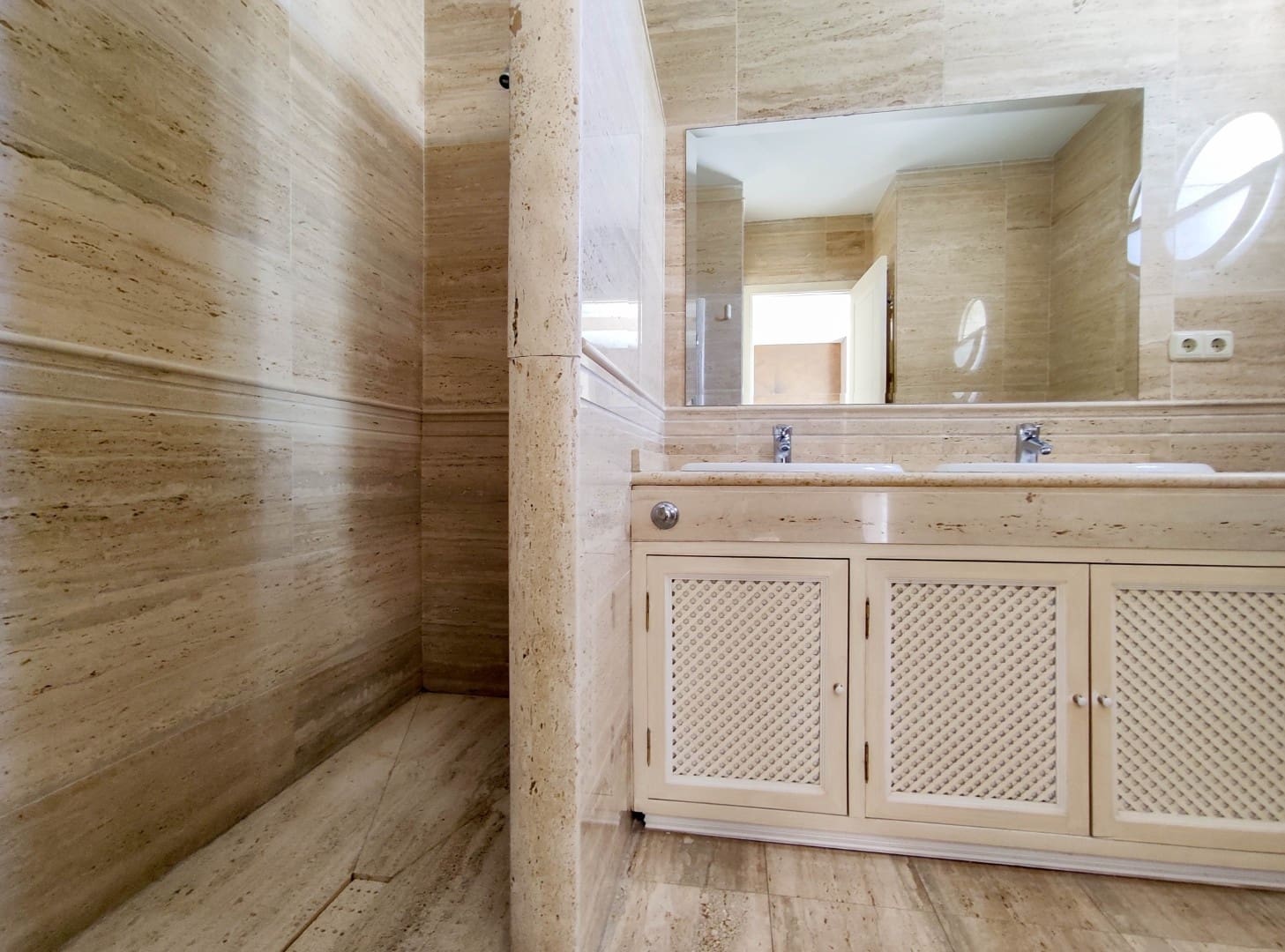 3 sovrum Takvåning till salu i Marbella med pool garage - 1 085 000 € (Ref: 9543097)