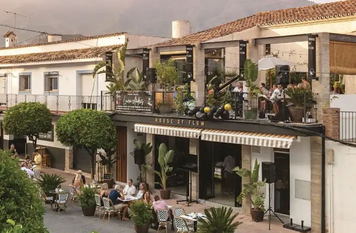 5 bedroom Apartment for sale in Benahavis - € 579,000 (Ref: 9554582)