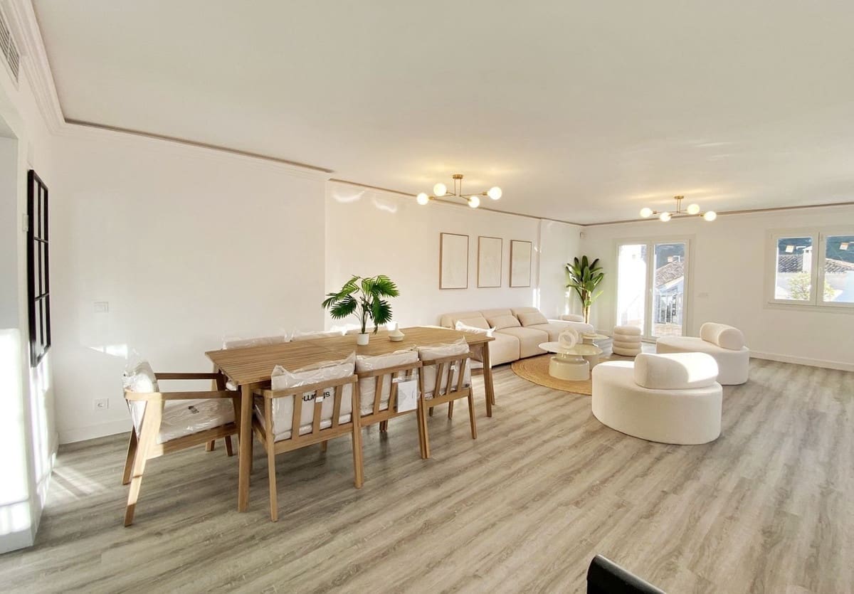 5 bedroom Apartment for sale in Benahavis - € 579,000 (Ref: 9554582)