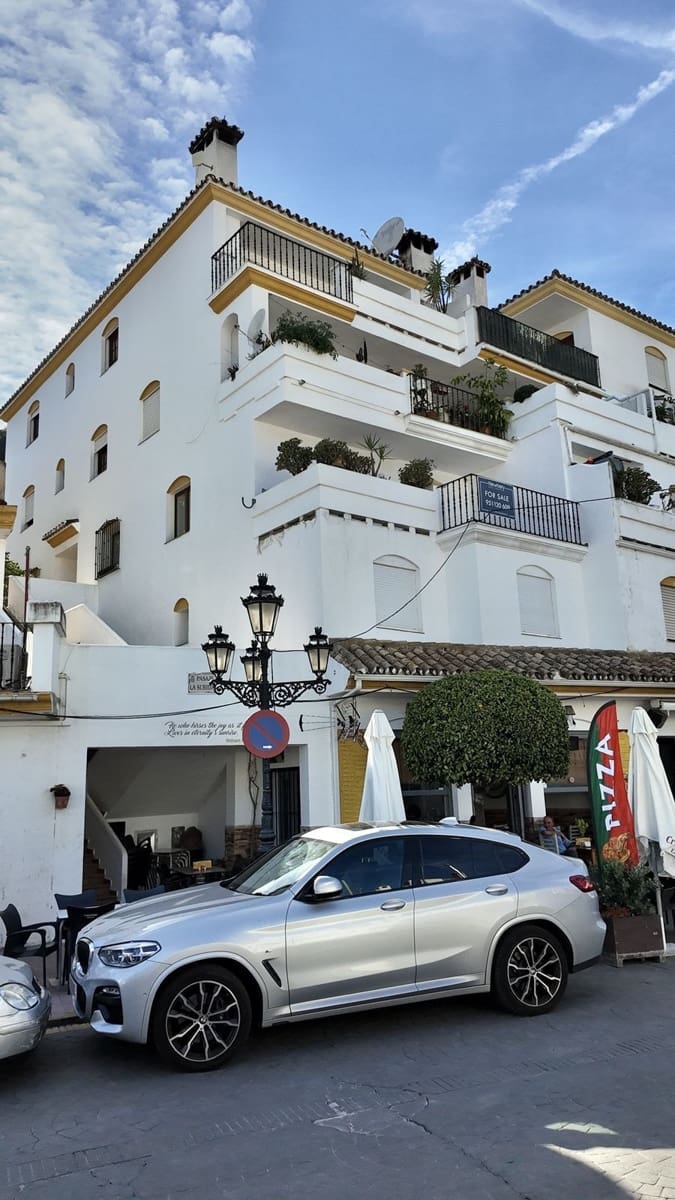 5 bedroom Apartment for sale in Benahavis - € 579,000 (Ref: 9554582)