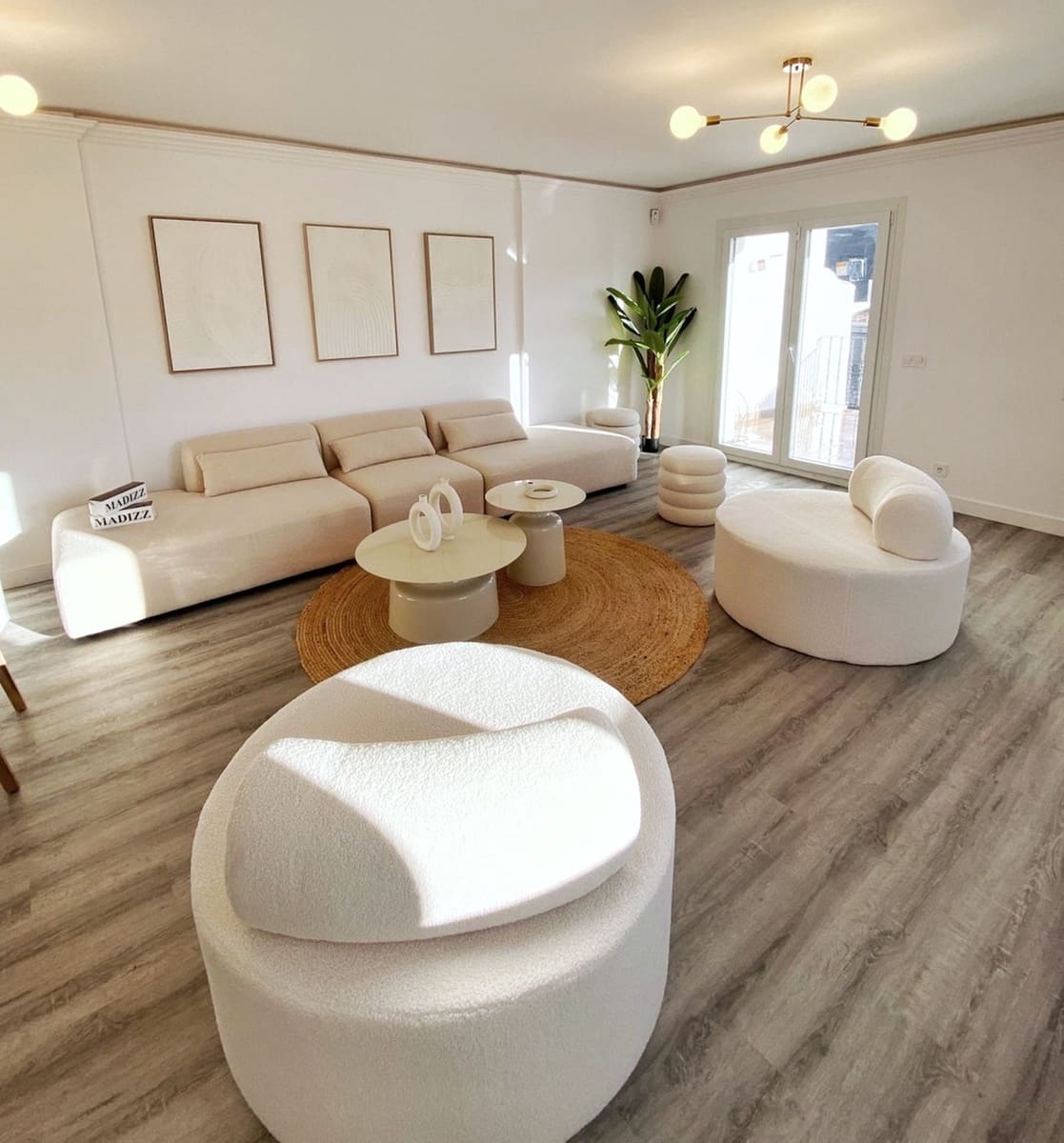 5 bedroom Apartment for sale in Benahavis - € 579,000 (Ref: 9554582)