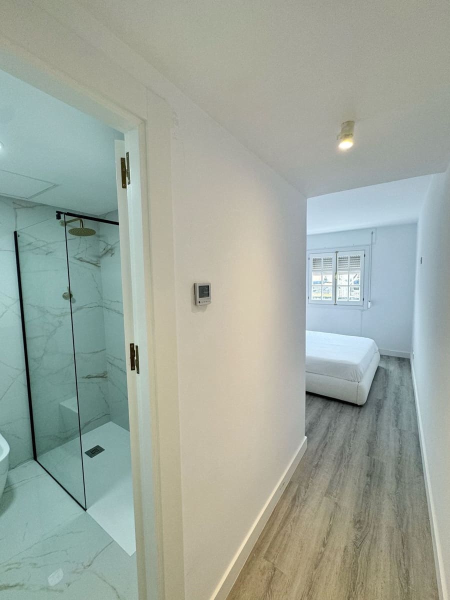 5 bedroom Apartment for sale in Benahavis - € 579,000 (Ref: 9554582)