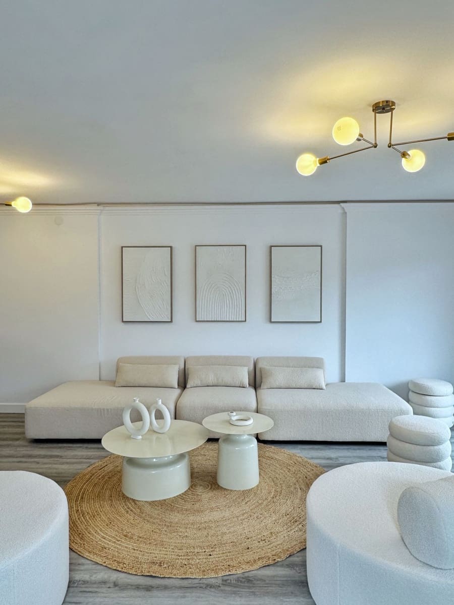 5 bedroom Apartment for sale in Benahavis - € 579,000 (Ref: 9554582)