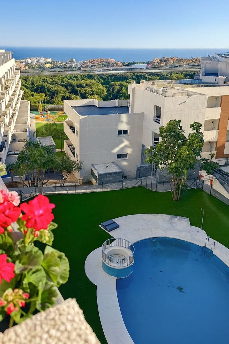 3 sypialnia Apartament na sprzedaż w Riviera del Sol z basenem garażem - 420 000 € (Ref: 9554584)