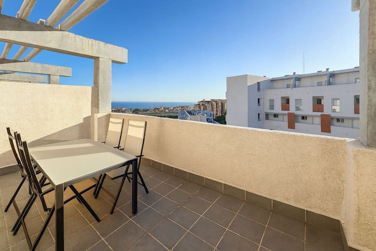 3 sypialnia Apartament na sprzedaż w Riviera del Sol z basenem garażem - 420 000 € (Ref: 9554584)