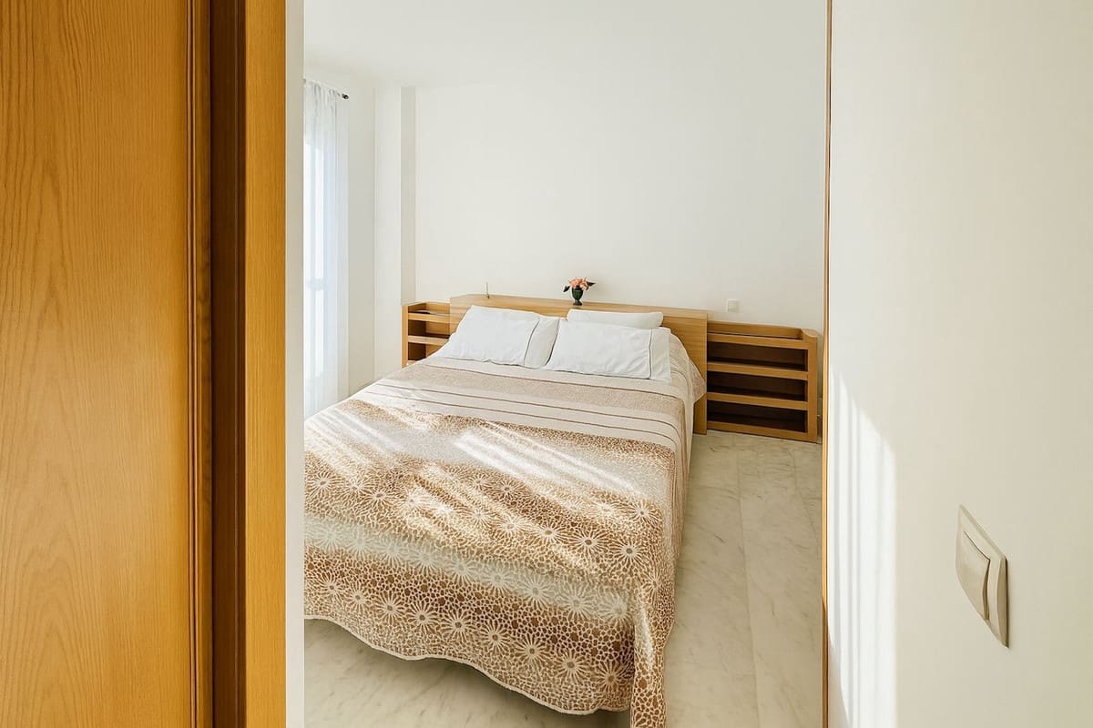 3 sypialnia Apartament na sprzedaż w Riviera del Sol z basenem garażem - 420 000 € (Ref: 9554584)