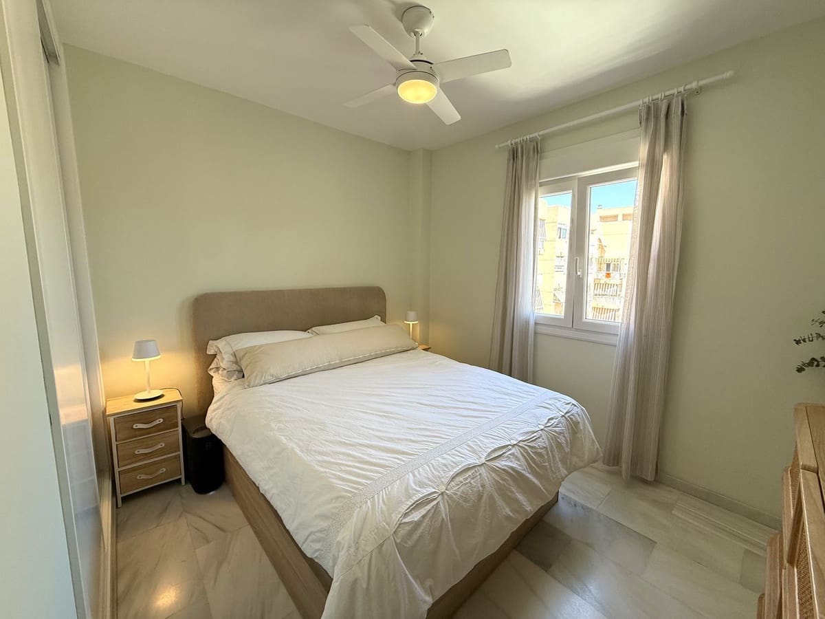 3 chambre Penthouse à vendre à Estepona avec garage - 489 500 € (Ref: 9554585)