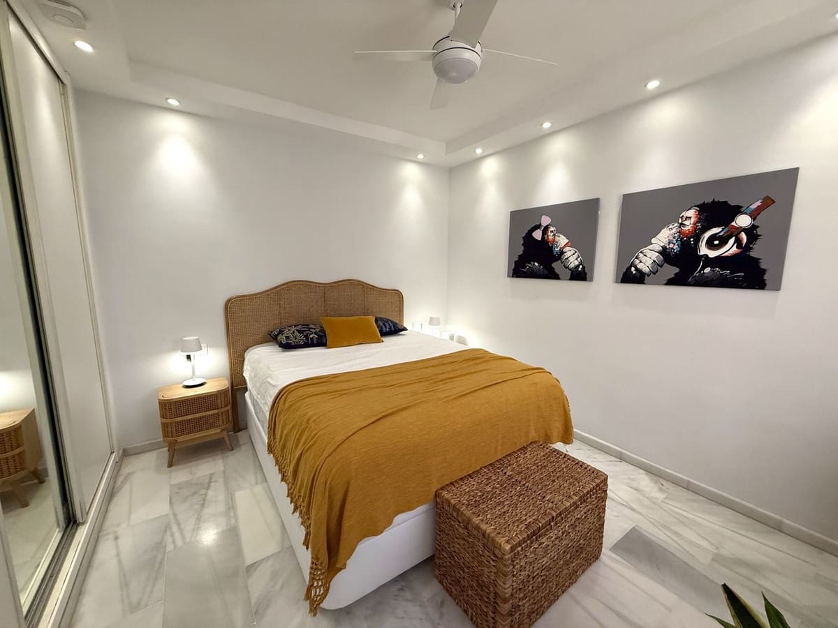 3 chambre Penthouse à vendre à Estepona avec garage - 489 500 € (Ref: 9554585)