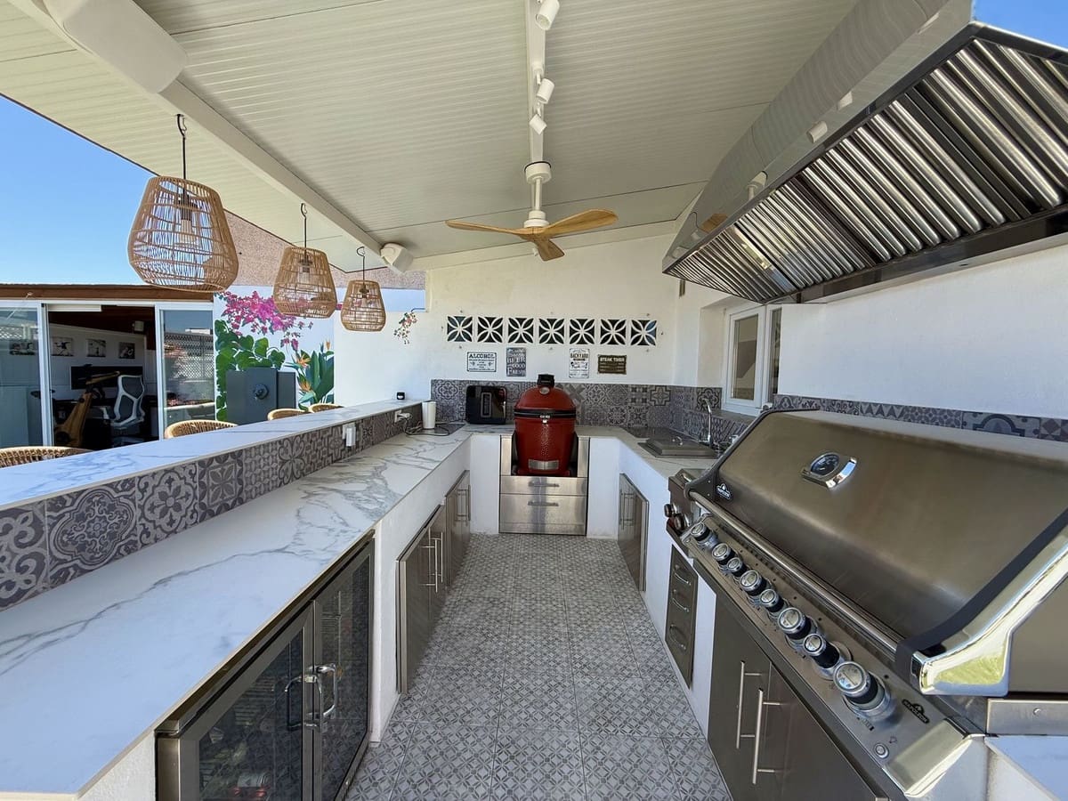 3 chambre Penthouse à vendre à Estepona avec garage - 489 500 € (Ref: 9554585)