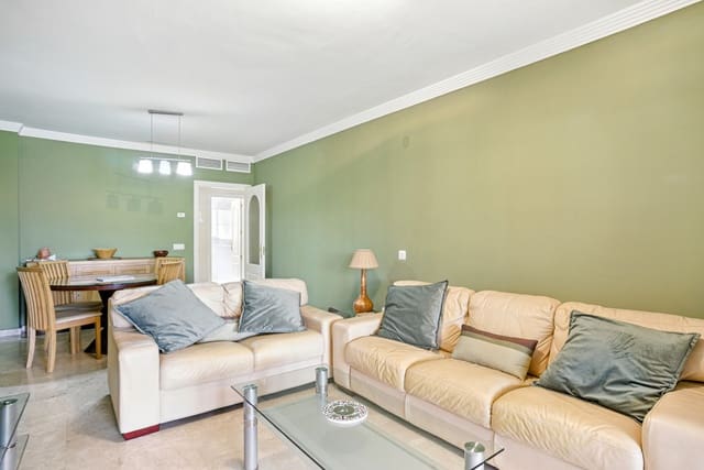 2 makuuhuone Huoneisto myytävänä paikassa Marbella mukana uima-altaan 
autotalli - 425 000 € (Ref: 9554586)