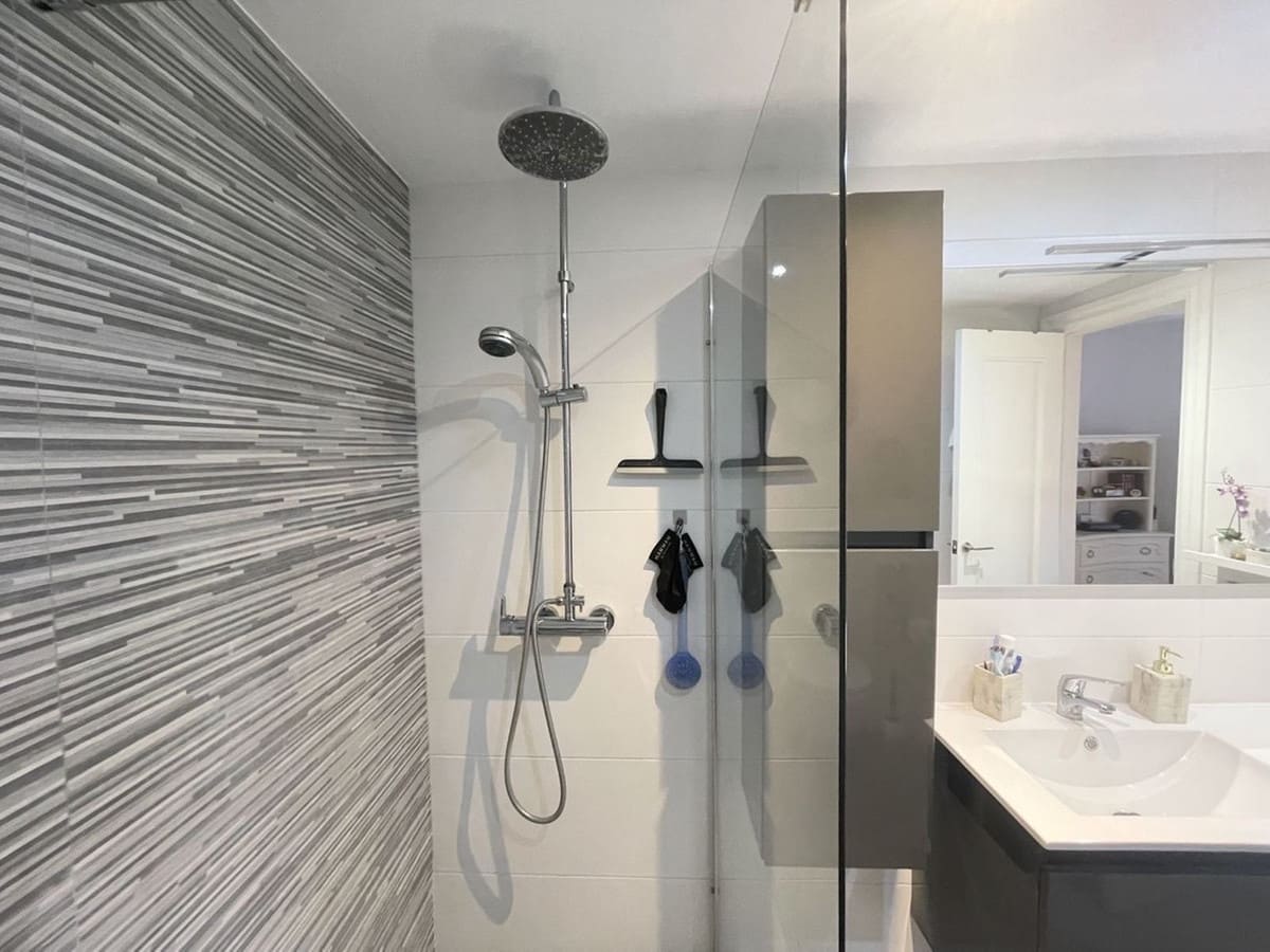 2 Zimmer Apartment zu verkaufen in Mijas Costa mit Pool Garage - 350.000 € (Ref: 9554590)