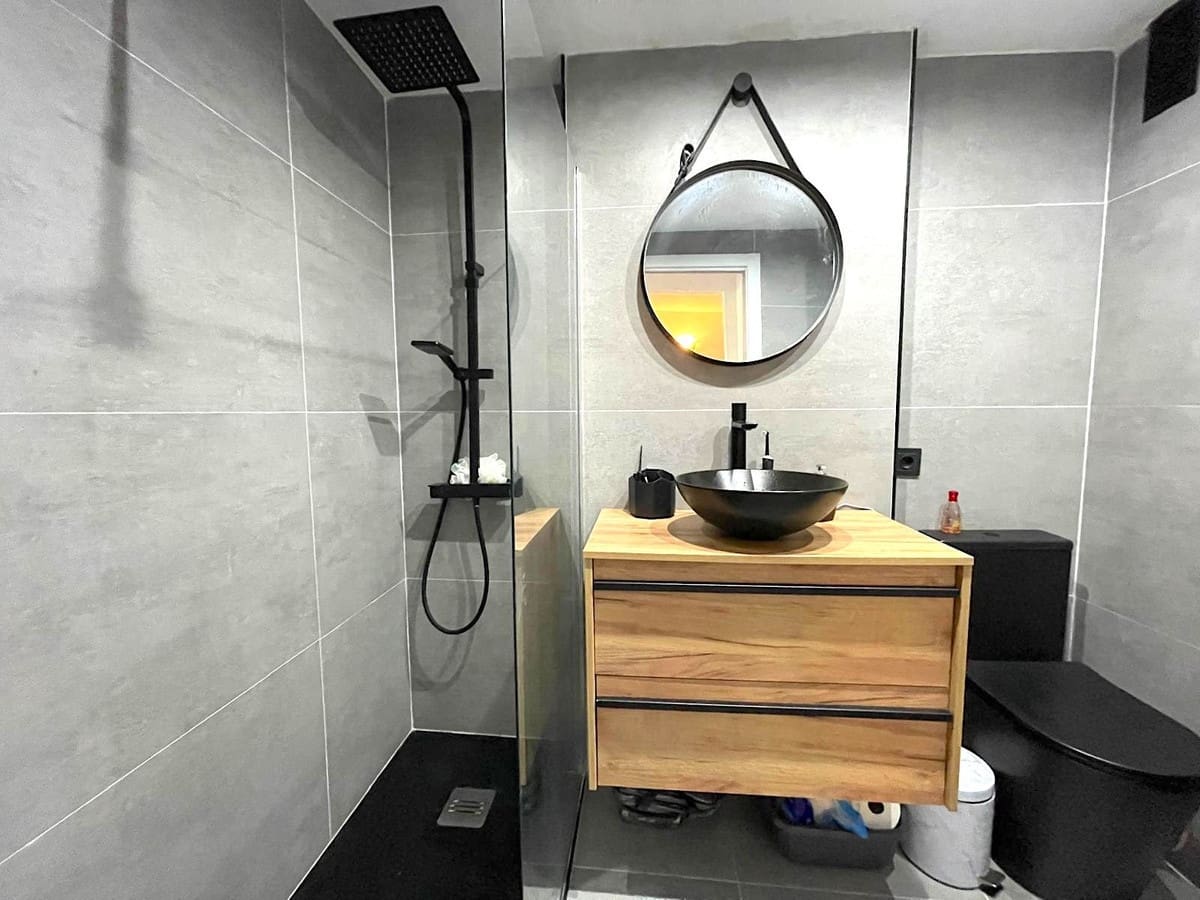 Apartamento de 2 habitaciones en Marbella en venta con piscina garaje - 358.000 € (Ref: 9554591)