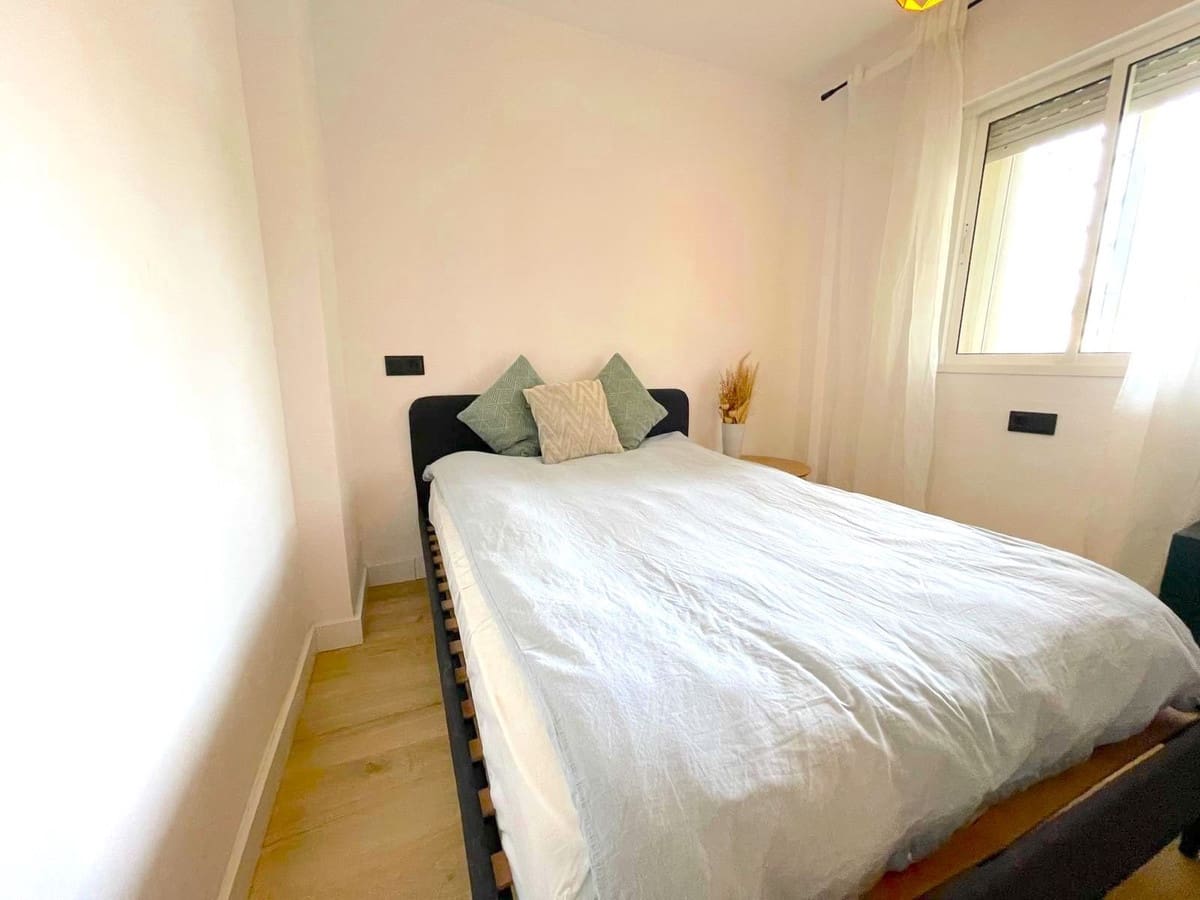 2 soveværelse Lejlighed til salg i Marbella med swimmingpool garage - € 329.000 (Ref: 9554591)
