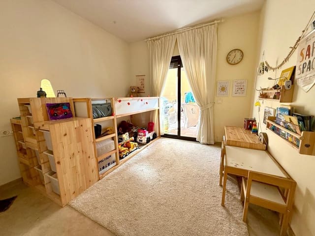 3 slaapkamer Appartement te koop in Manilva met zwembad garage - € 319.000 (Ref: 9554592)