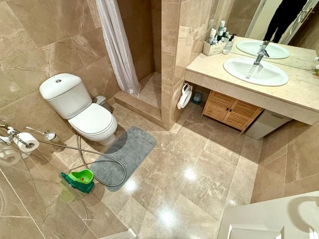 3 bedroom Apartment for sale in Manilva with pool garage - € 319,000 (Ref: 9554592)