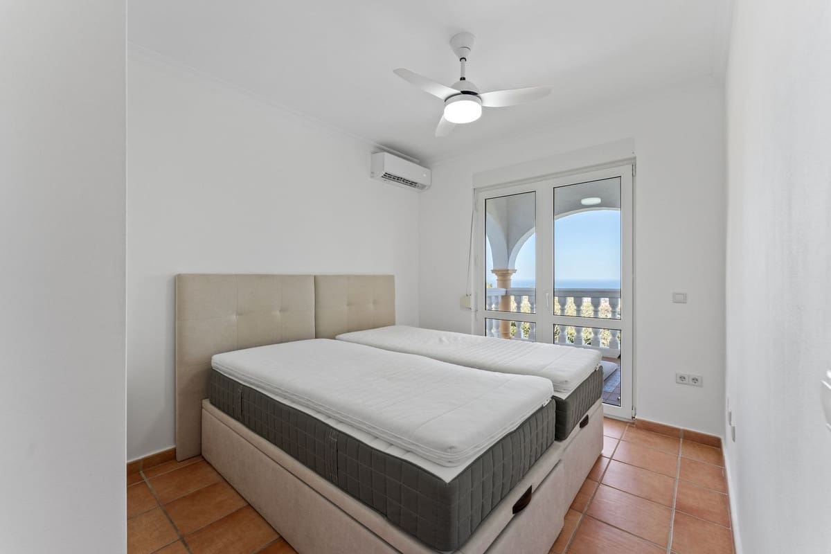 3 sypialnia Dom na sprzedaż w Mijas z basenem - 415 000 € (Ref: 9554593)