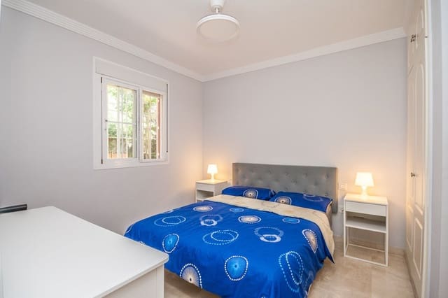 2 sypialnia Apartament na sprzedaż w Marbella z basenem garażem - 435 000 € (Ref: 9554594)