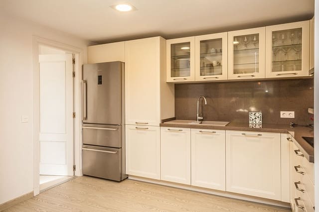 2 slaapkamer Appartement te koop in Marbella met zwembad - € 559.000 (Ref: 9560940)