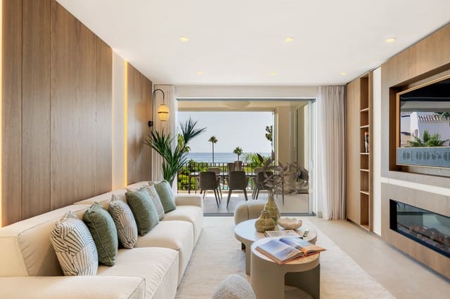 3 sovrum Lägenhet till salu i Estepona med pool garage - 1 995 000 € (Ref: 9560941)