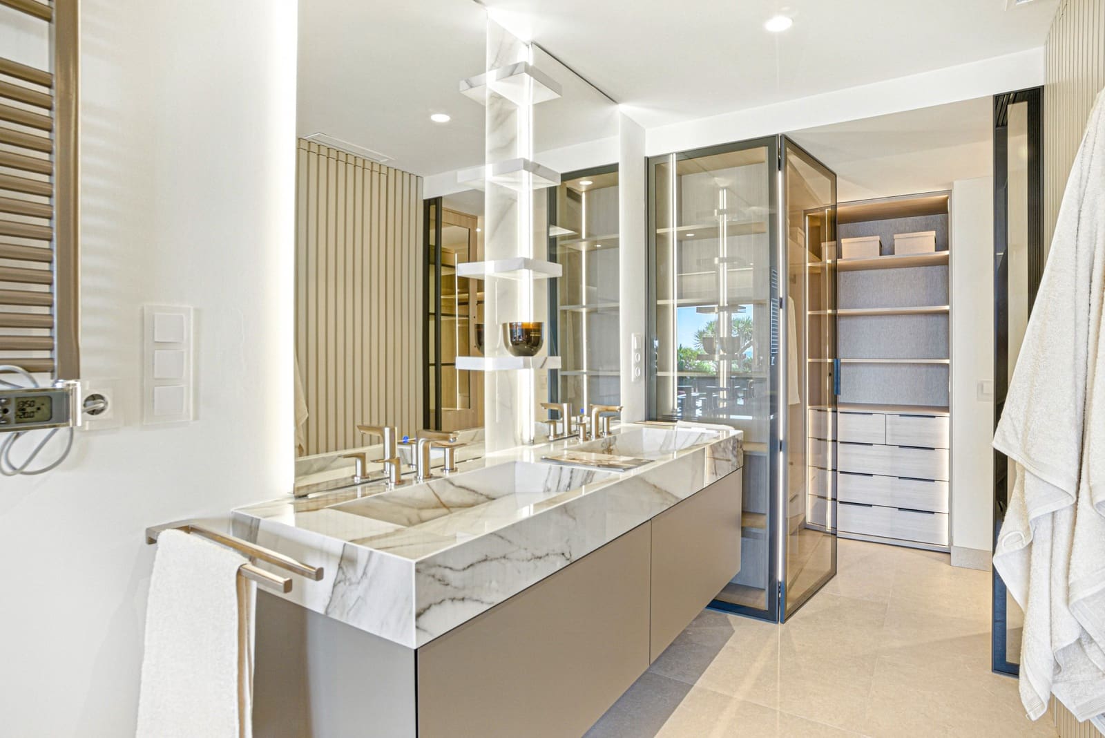 3 camera da letto Appartamento in vendita in Estepona con piscina garage - 2.350.000 € (Rif: 9560944)