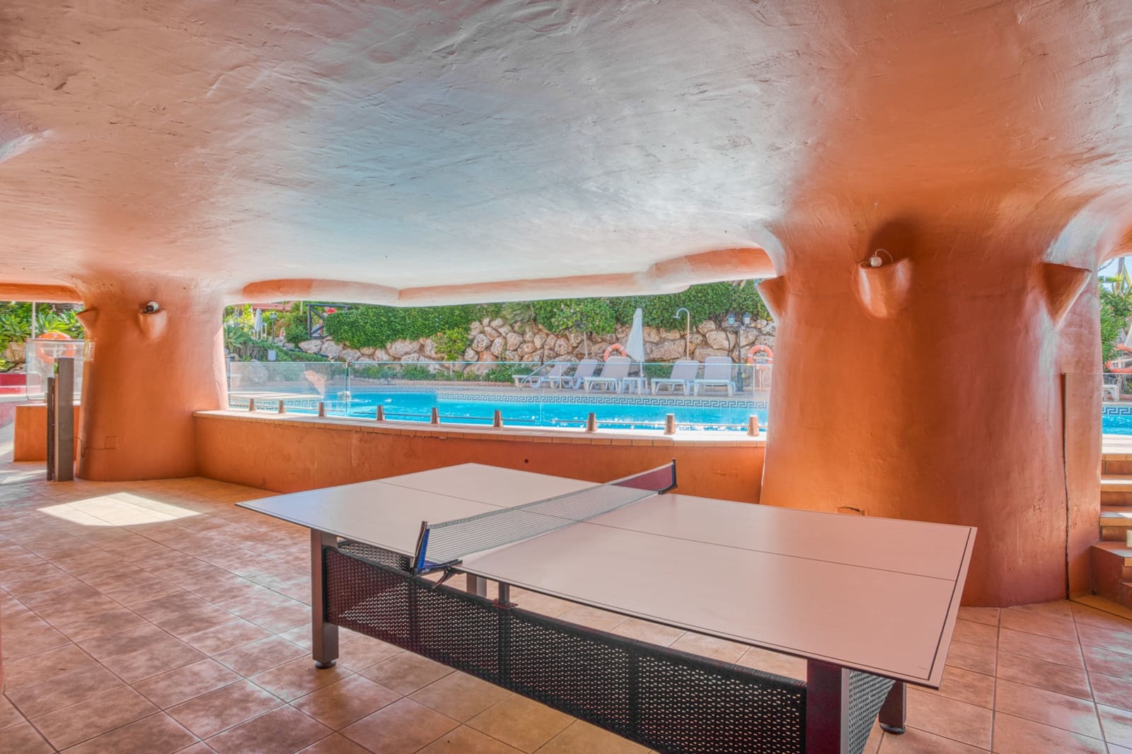 3 bedroom Apartment for sale in Estepona with pool garage - € 2,350,000 (Ref: 9560944)