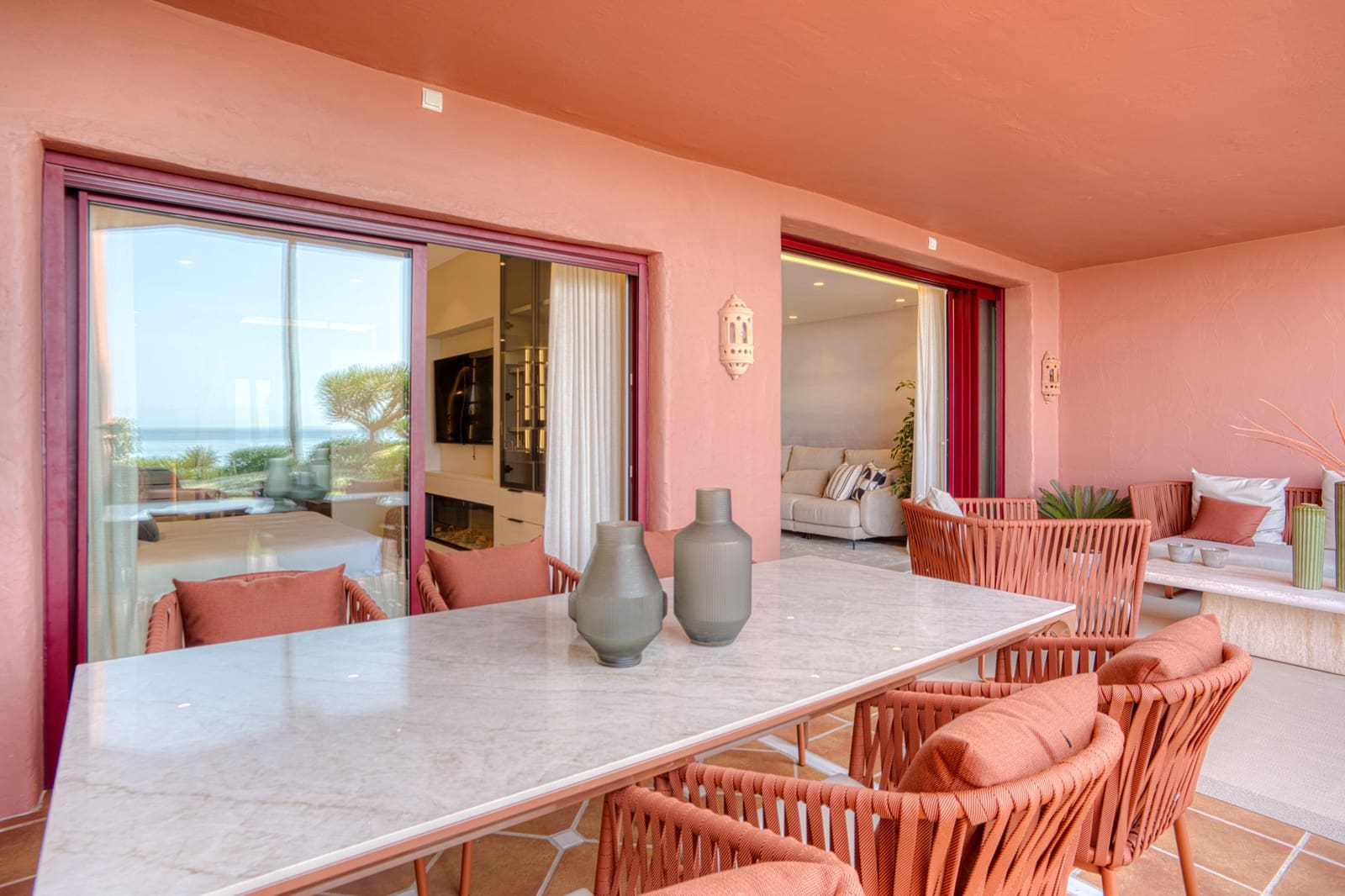 3 bedroom Apartment for sale in Estepona with pool garage - € 2,350,000 (Ref: 9560944)
