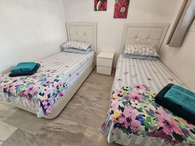 2 makuuhuone Huoneisto myytävänä paikassa Calahonda, Mijas mukana uima-altaan 
autotalli - 329 950 € (Ref: 9560945)