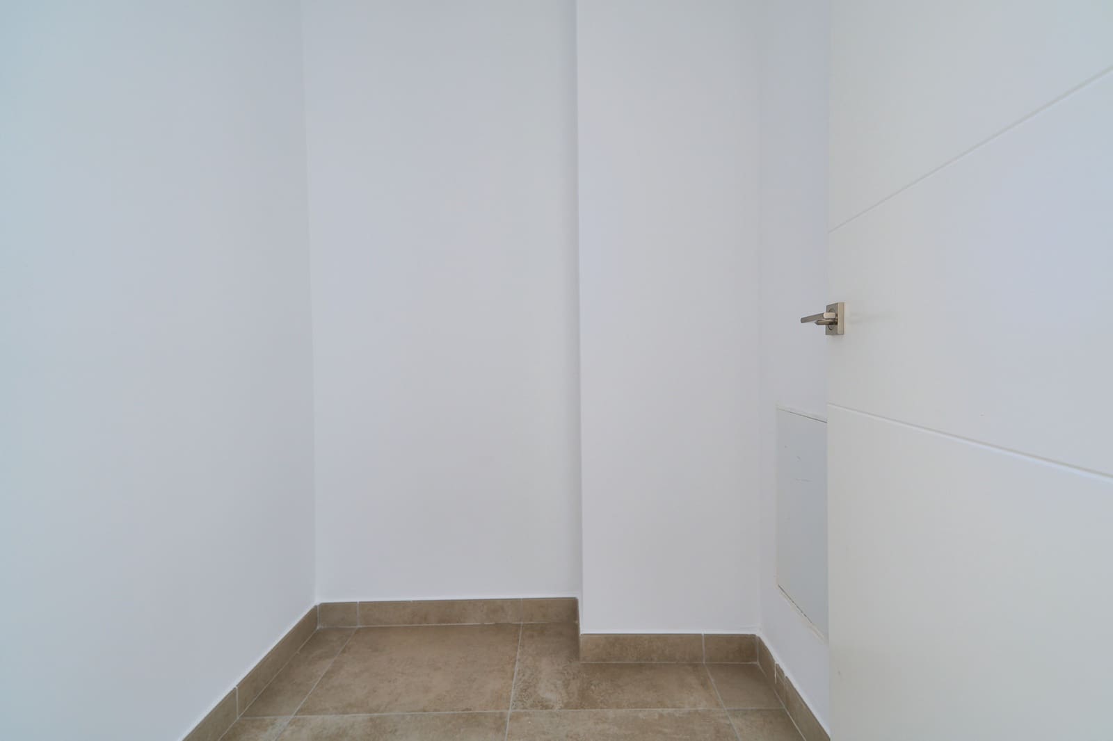 3 bedroom Apartment for sale in Estepona with pool garage - € 767,000 (Ref: 9564370)