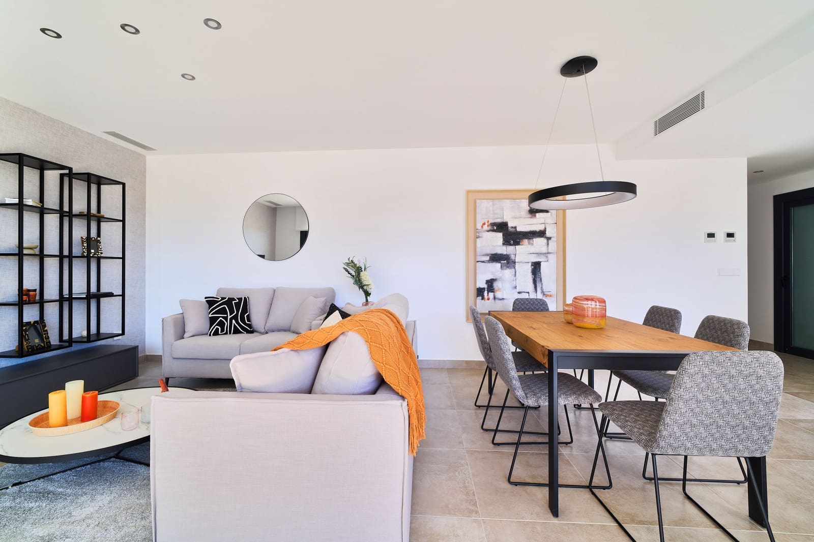 3 bedroom Apartment for sale in Estepona with pool garage - € 767,000 (Ref: 9564370)