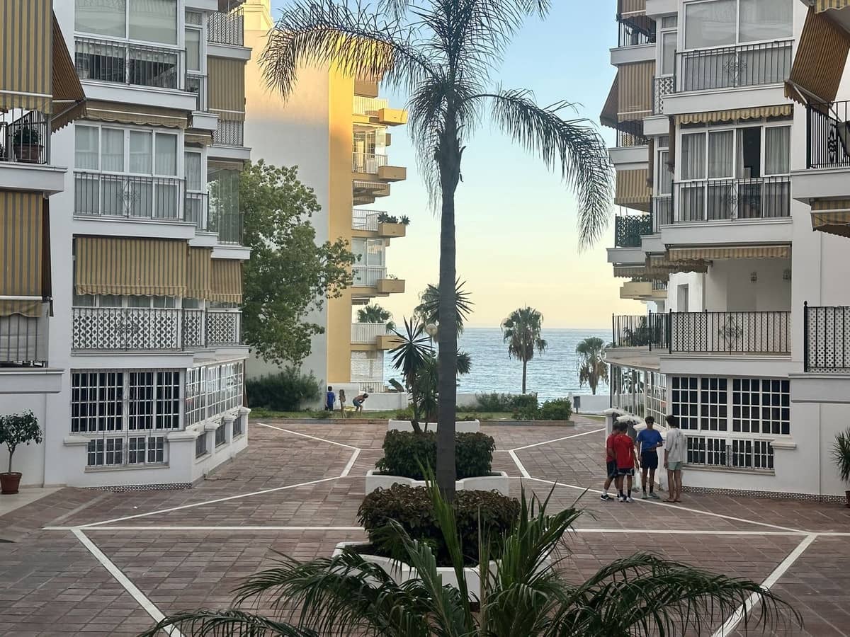 1 slaapkamer Appartement te koop in Marbella met zwembad garage - € 375.000 (Ref: 9573982)