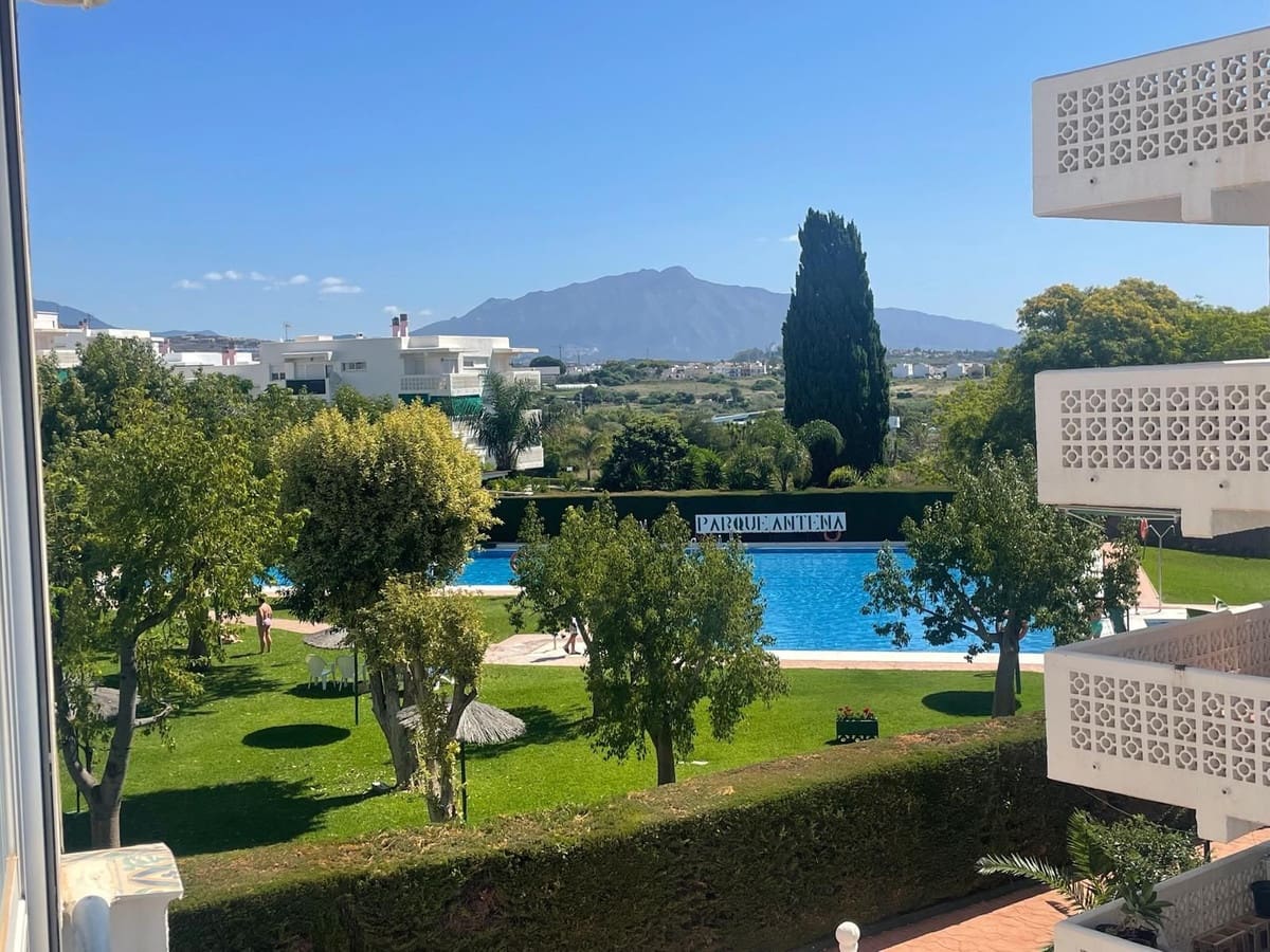 3 makuuhuone Huoneisto myytävänä paikassa Guadalmansa mukana uima-altaan - 239 000 € (Ref: 9573983)