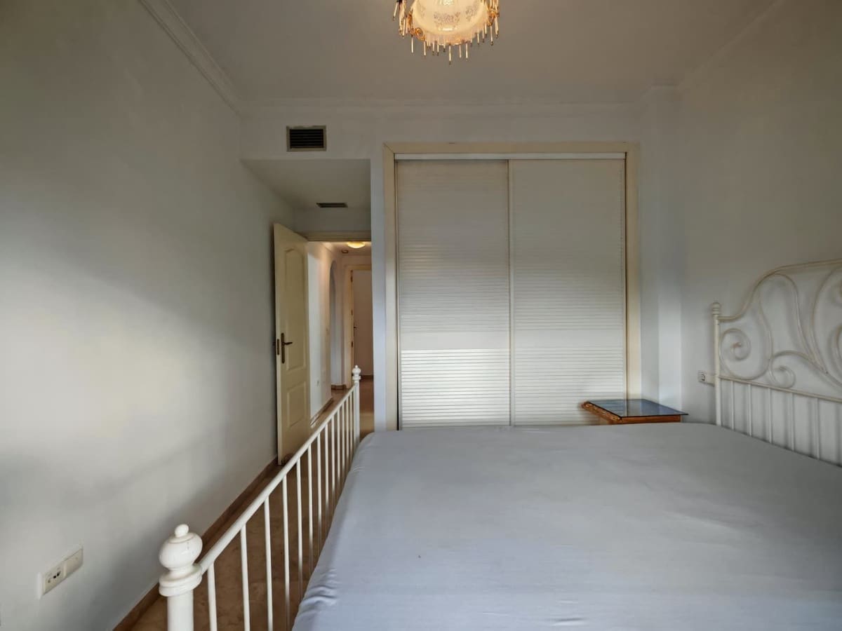 3 slaapkamer Appartement te koop in Riviera del Sol met garage - € 332.000 (Ref: 9573984)