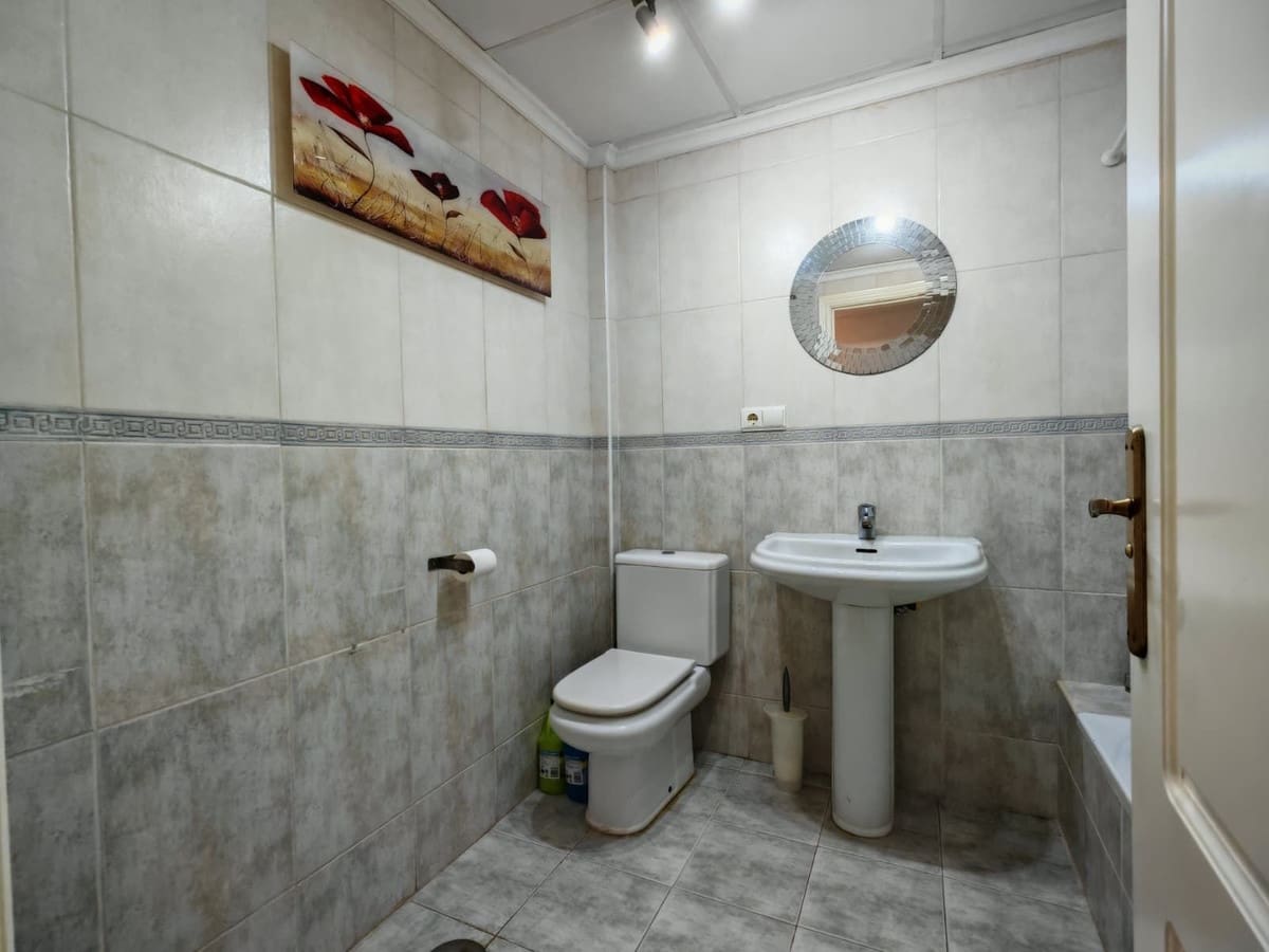 3 slaapkamer Appartement te koop in Riviera del Sol met garage - € 332.000 (Ref: 9573984)