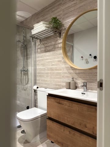 2 sovrum Lägenhet till salu i Puerto de Estepona, Estepona med pool garage - 575 000 € (Ref: 9581605)