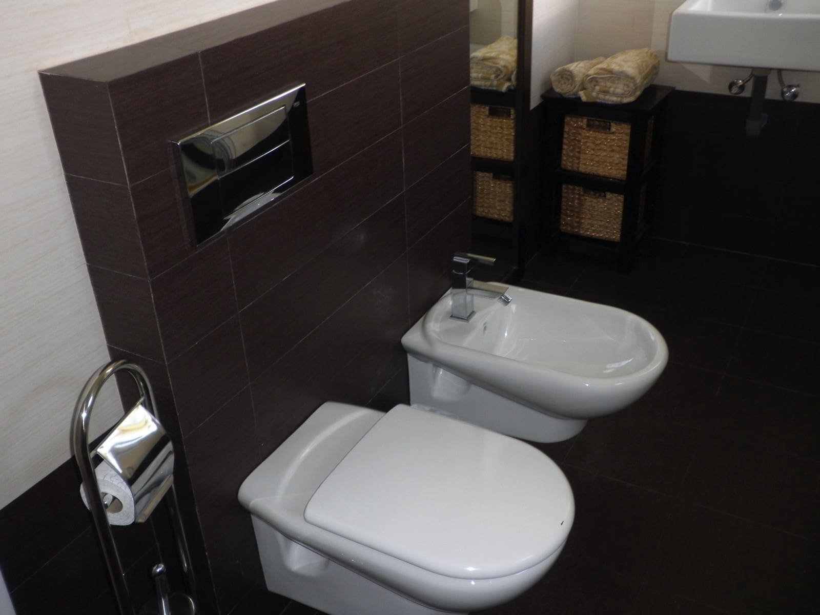 5 makuuhuone Omakotitalo myytävänä paikassa New Golden Mile mukana uima-altaan - 435 000 € (Ref: 9581606)