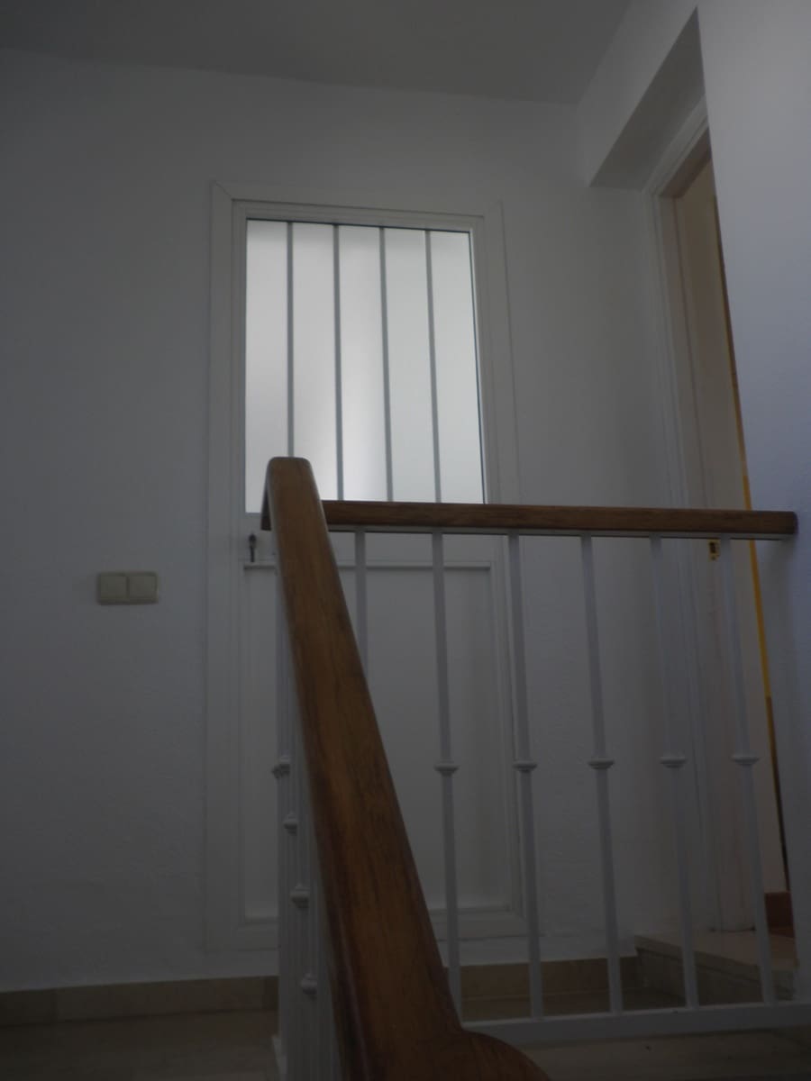 5 makuuhuone Omakotitalo myytävänä paikassa New Golden Mile mukana uima-altaan - 435 000 € (Ref: 9581606)