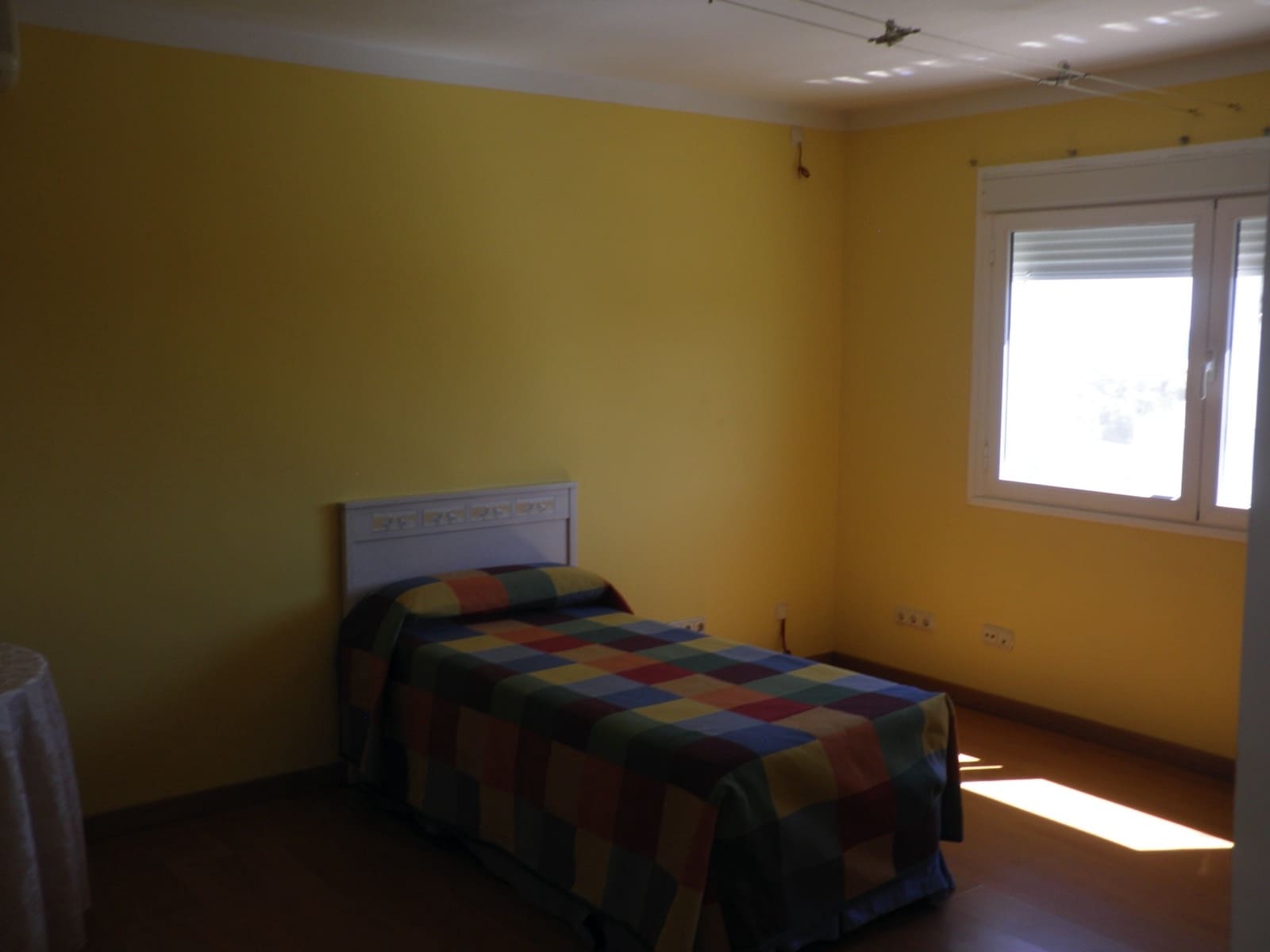 5 makuuhuone Omakotitalo myytävänä paikassa New Golden Mile mukana uima-altaan - 435 000 € (Ref: 9581606)