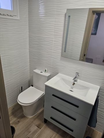 2 bedroom Townhouse for sale in Estepona - € 565,000 (Ref: 9581607)