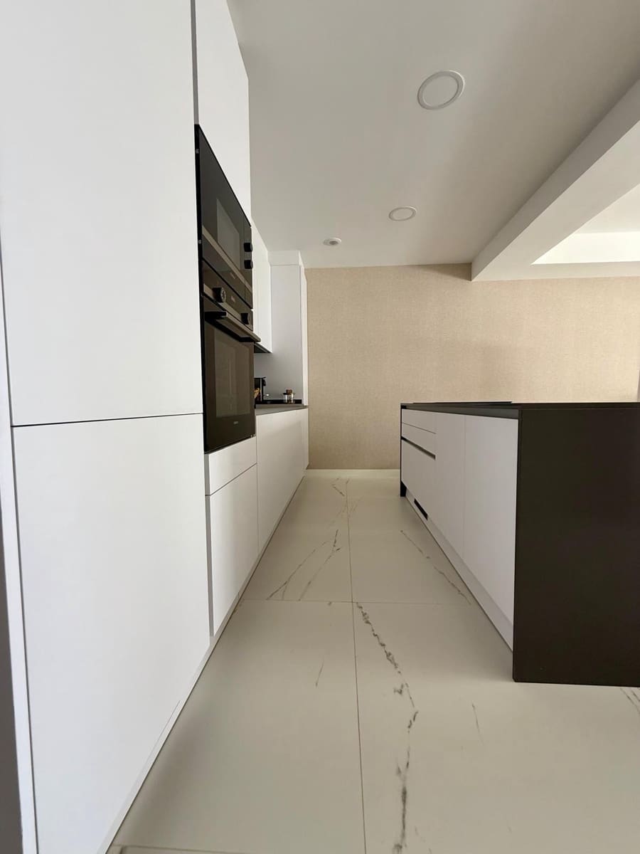 2 Zimmer Apartment zu verkaufen in Casares mit Pool Garage - 630.000 € (Ref: 9581611)