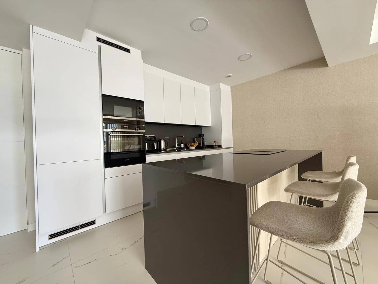 2 Zimmer Apartment zu verkaufen in Casares mit Pool Garage - 630.000 € (Ref: 9581611)