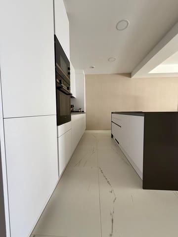 2 chambre Appartement à vendre à Casares avec piscine garage - 630 000 € (Ref: 9581611)