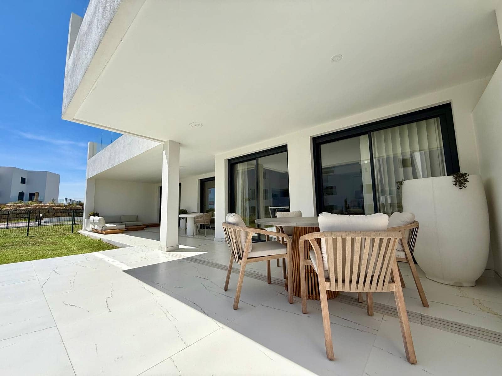 2 soveværelse Lejlighed til salg i Casares med swimmingpool garage - € 630.000 (Ref: 9581611)