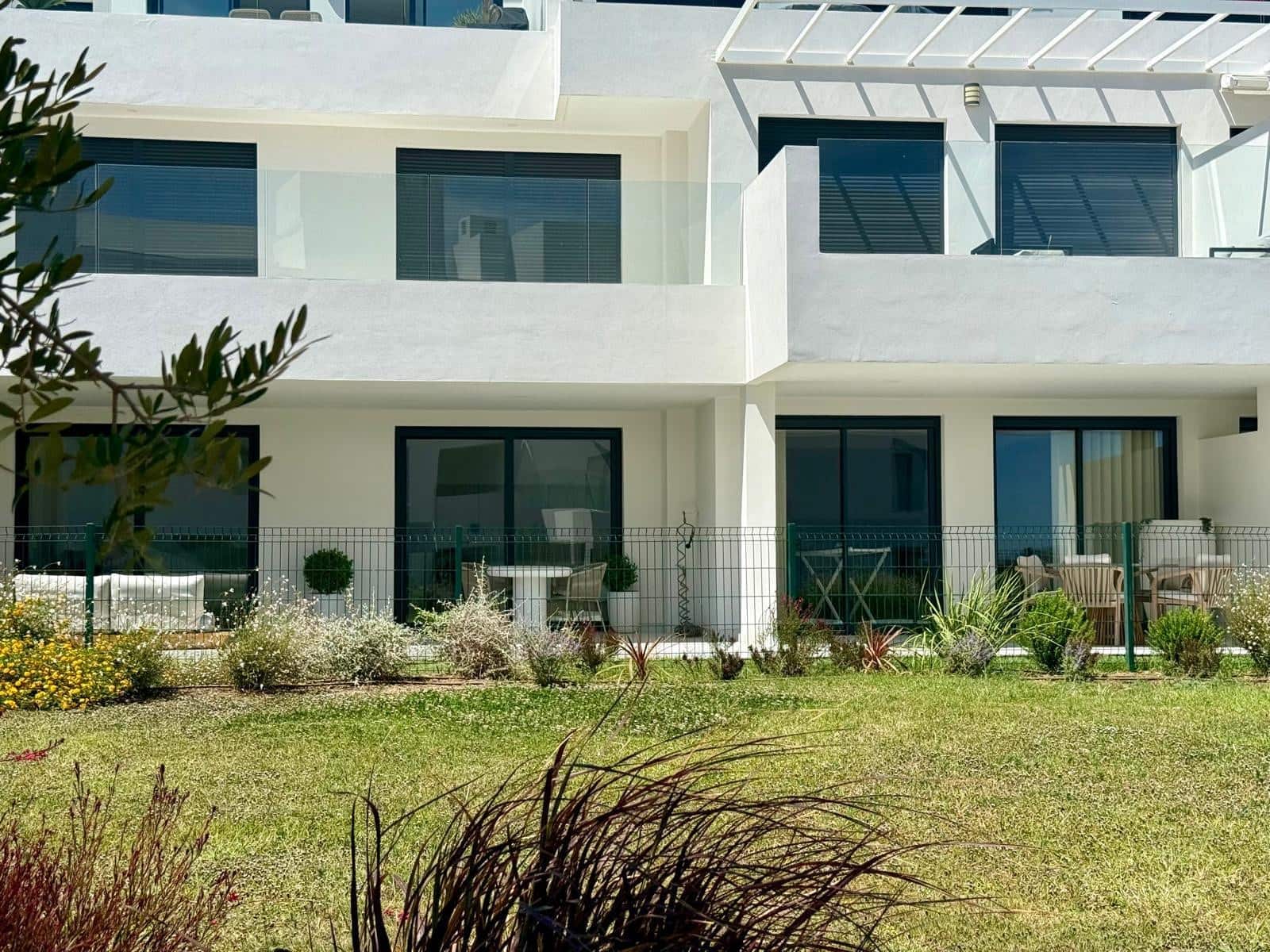 2 soveværelse Lejlighed til salg i Casares med swimmingpool garage - € 630.000 (Ref: 9581611)