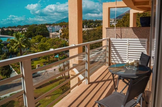 1 quarto Apartamento para venda em Golden Mile, Marbella com garagem - 605 000 € (Ref: 9581612)