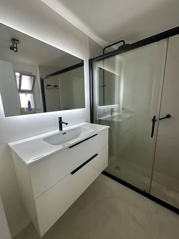 2 soveværelse Lejlighed til salg i Nueva Andalucia, Marbella med swimmingpool garage - € 590.000 (Ref: 9581613)